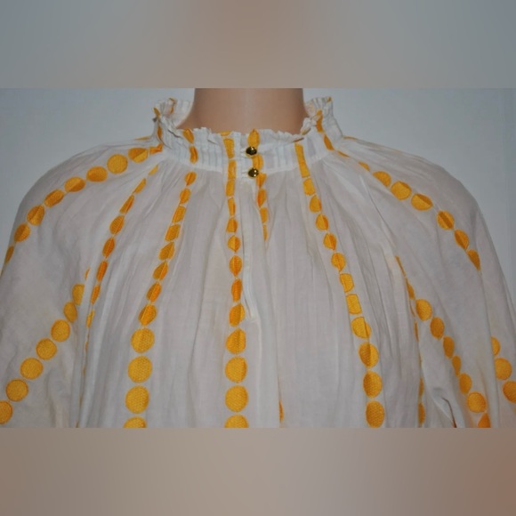 MARIE OLIVER Yellow Embroidered Circle White Top size Small Excellent - Picture 6 of 6